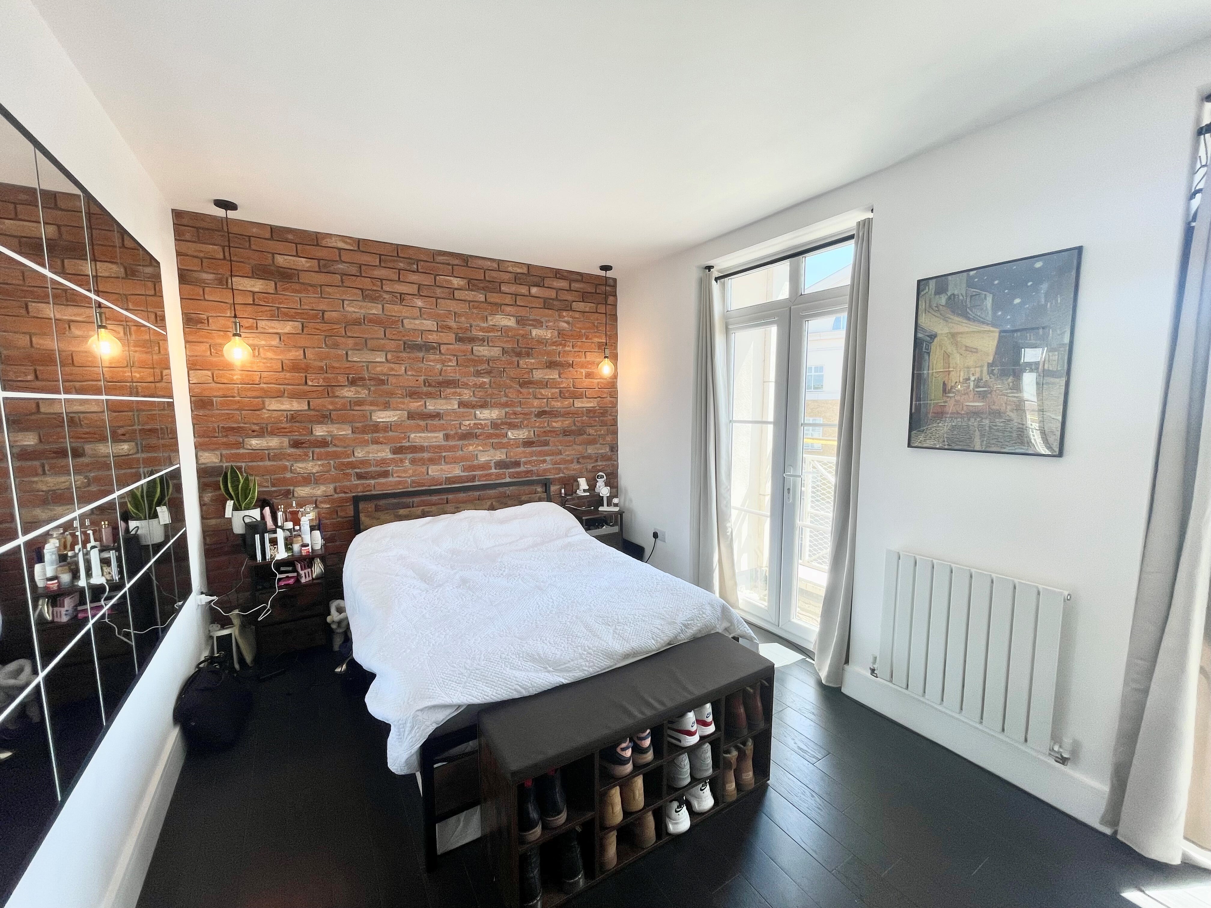 Flat Rumbush Lane in Metropolitan Borough of Solihull