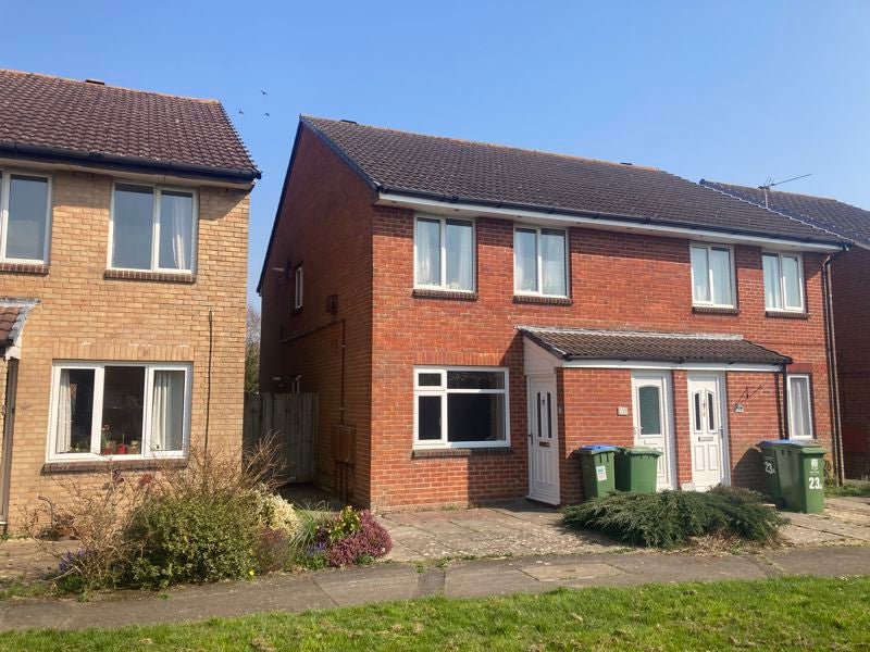 Flat Shannon Road in Stubbington