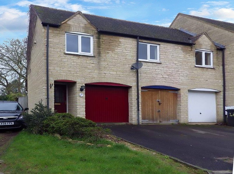 House Chichester Place in Brize Norton