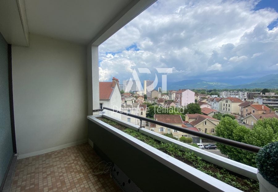Appartement Avenue Maréchal Randon à Grenoble