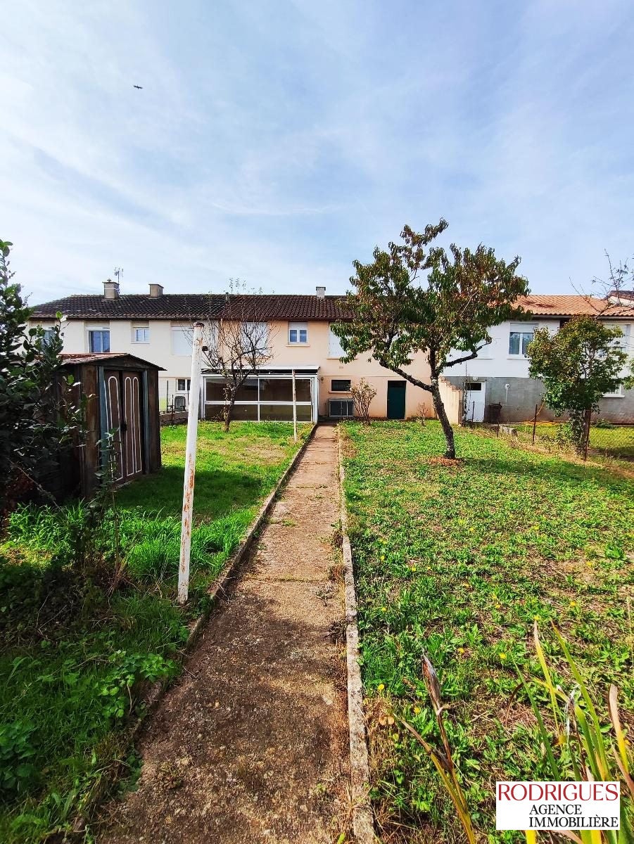Maison Route de Poitiers à Roches-Prémarie-Andillé