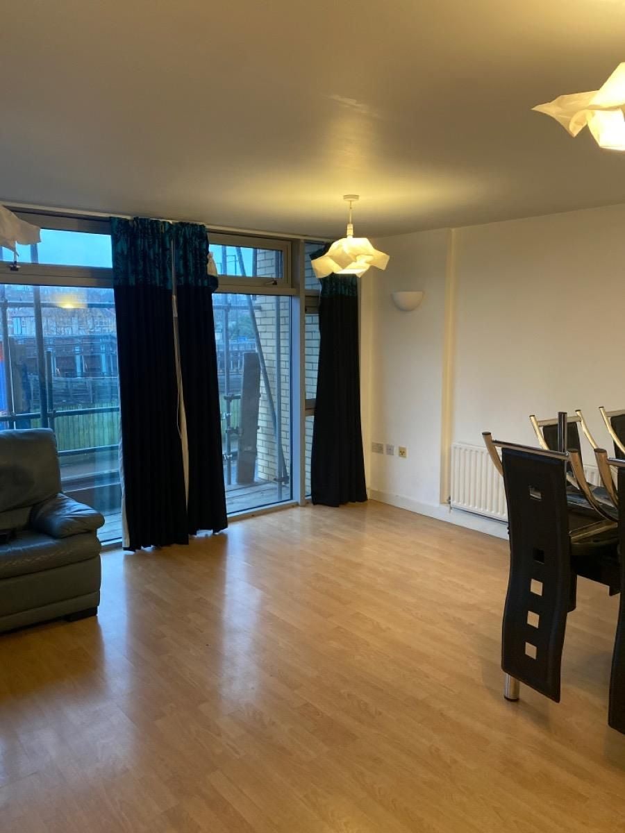 Flat College Road in Greater London
