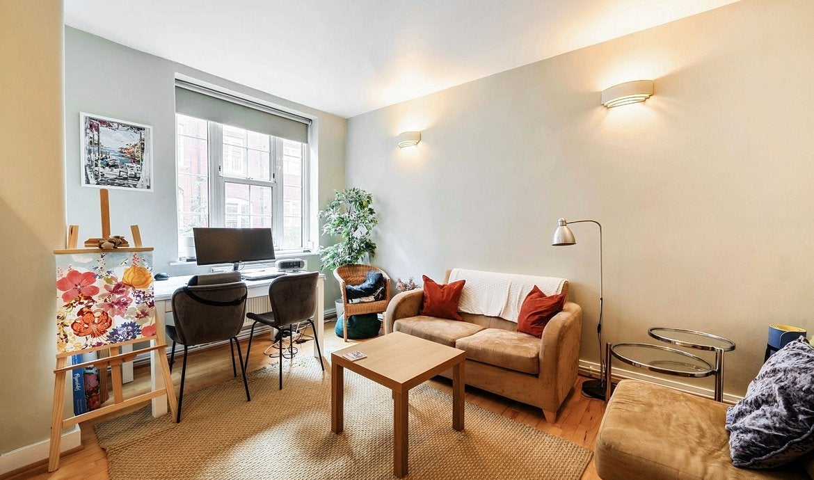 Flat Vincent Street in City of Westminster