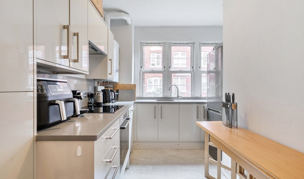 Flat Vincent Street in City of Westminster