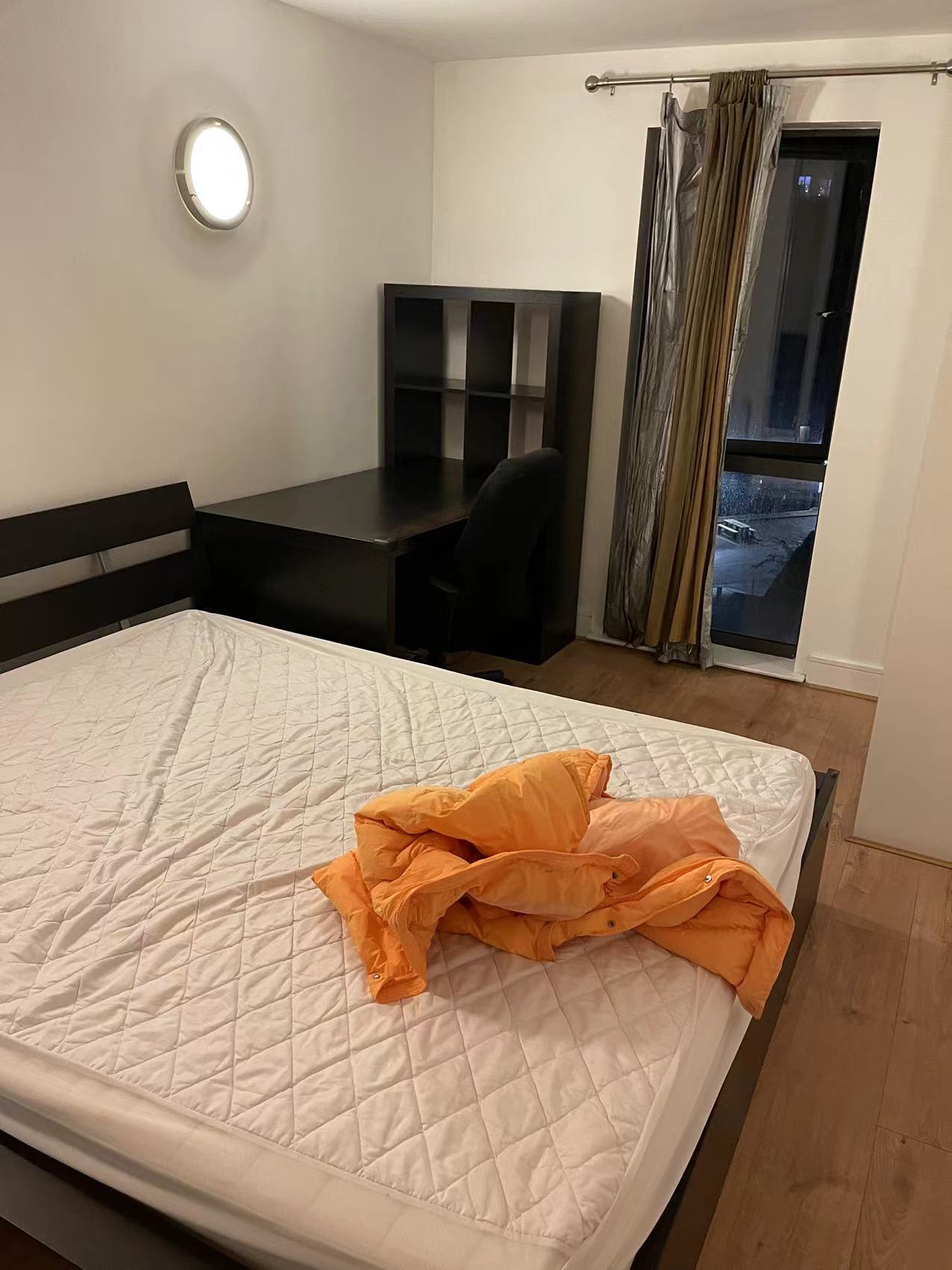 Flat Jude Street in Greater London