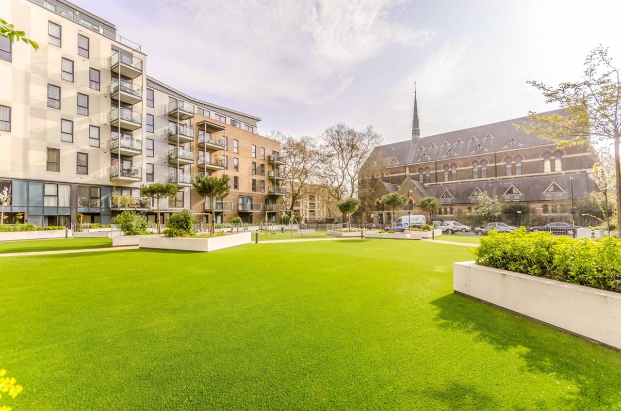 Flat Jude Street in Greater London
