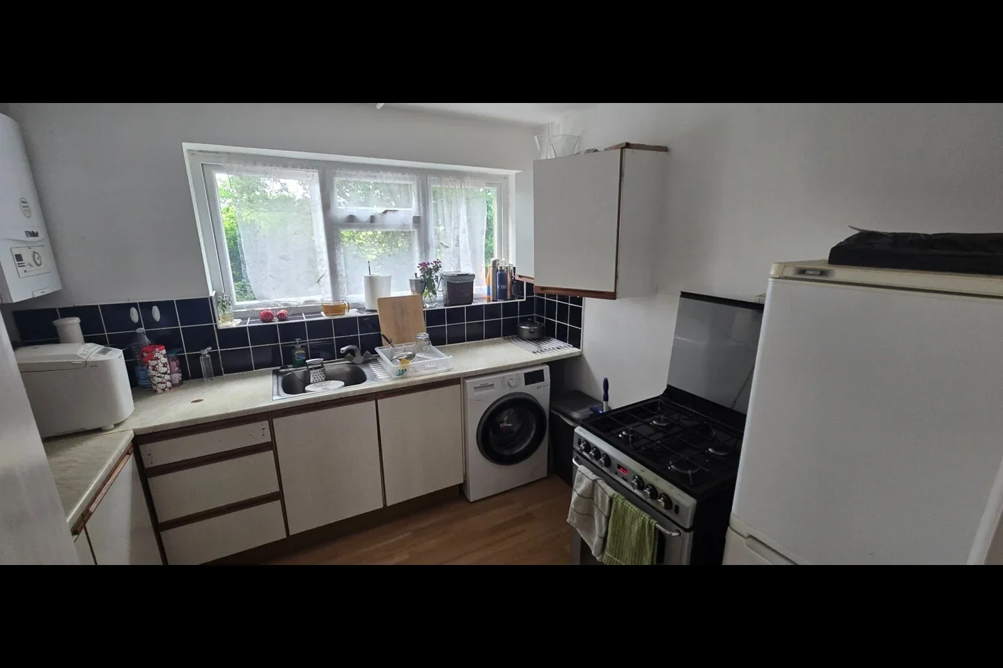 Flat Meadfield in Greater London