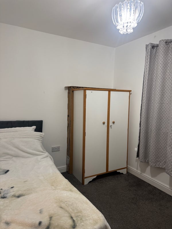 Room Hilditch Close in Manchester