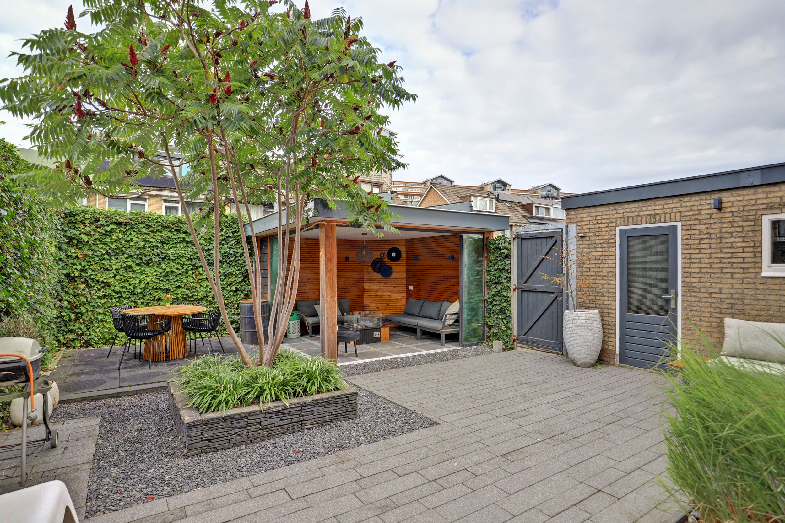Tussenwoning te koop: Swanendrift 30, Zwijndrecht