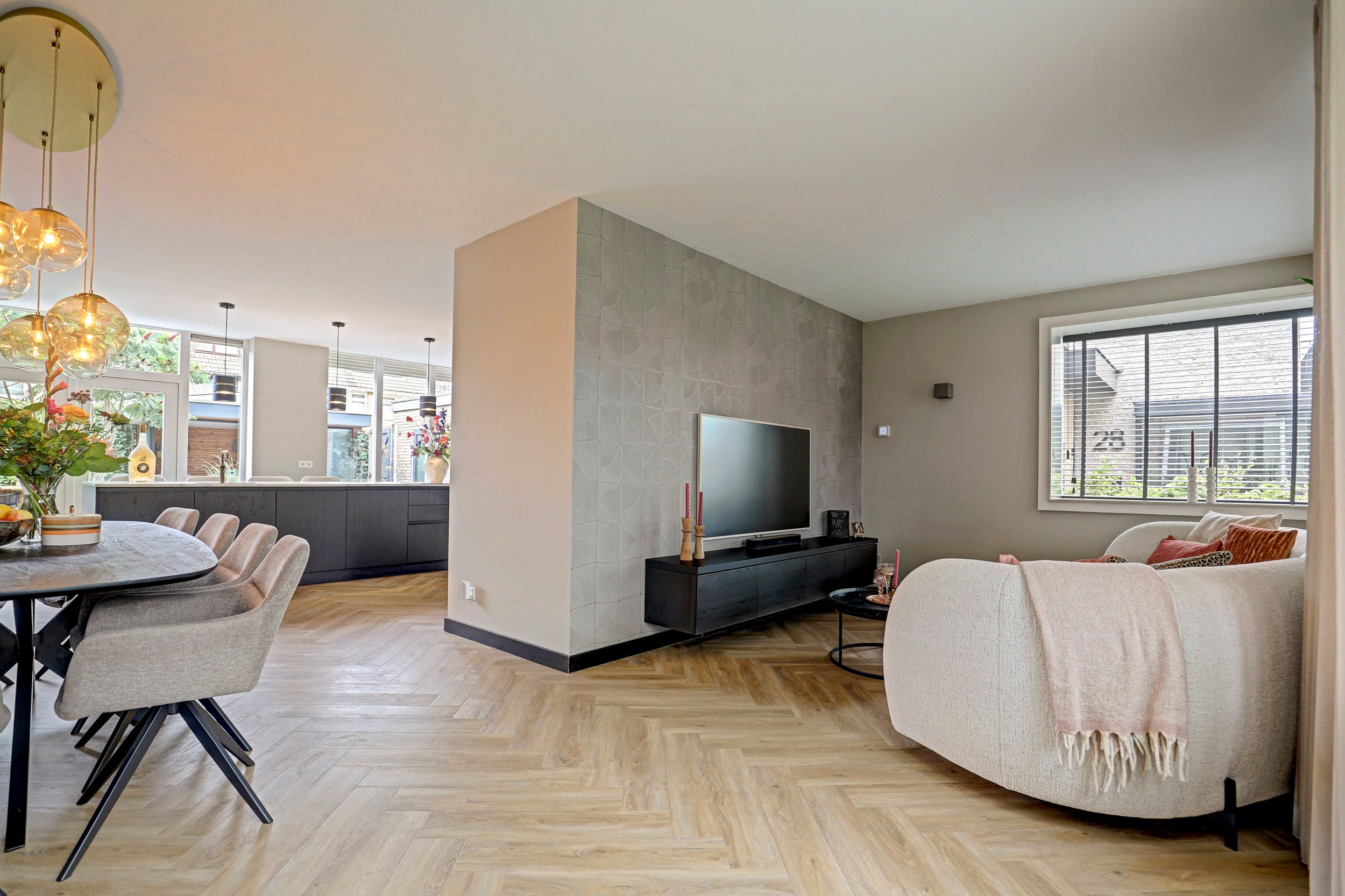 Tussenwoning te koop: Swanendrift 30, Zwijndrecht