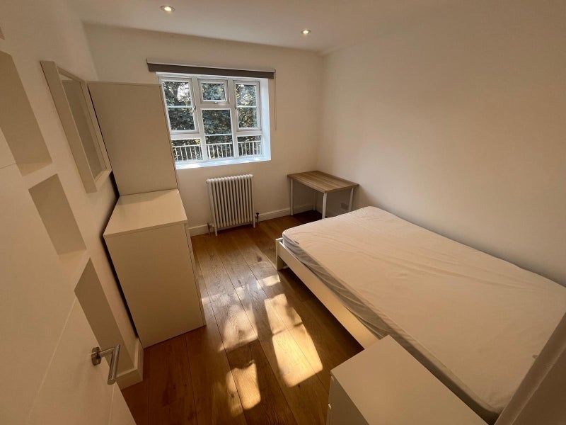 Room Wimbourne Street in Greater London
