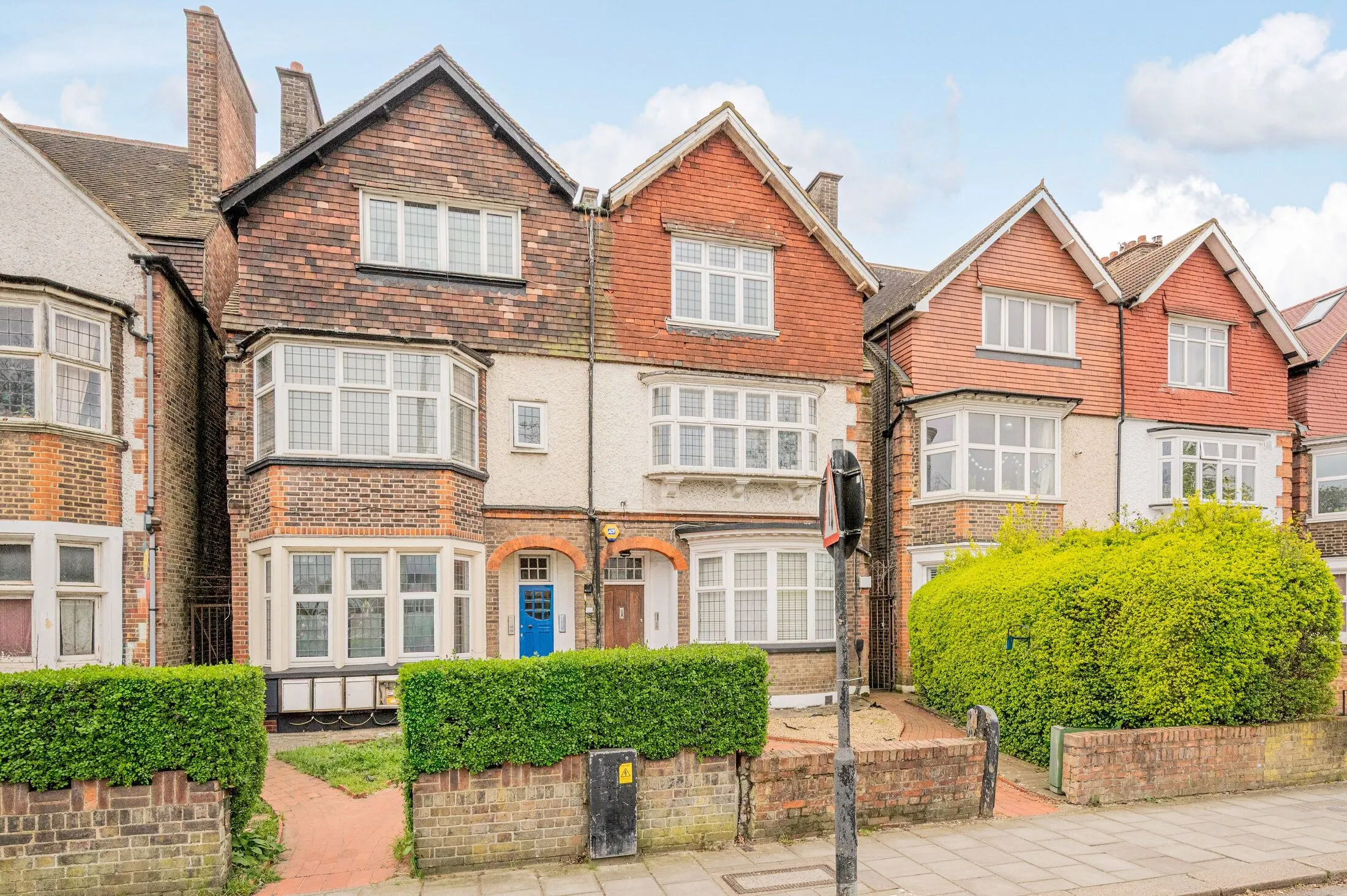 Flat Drewstead Road in Greater London
