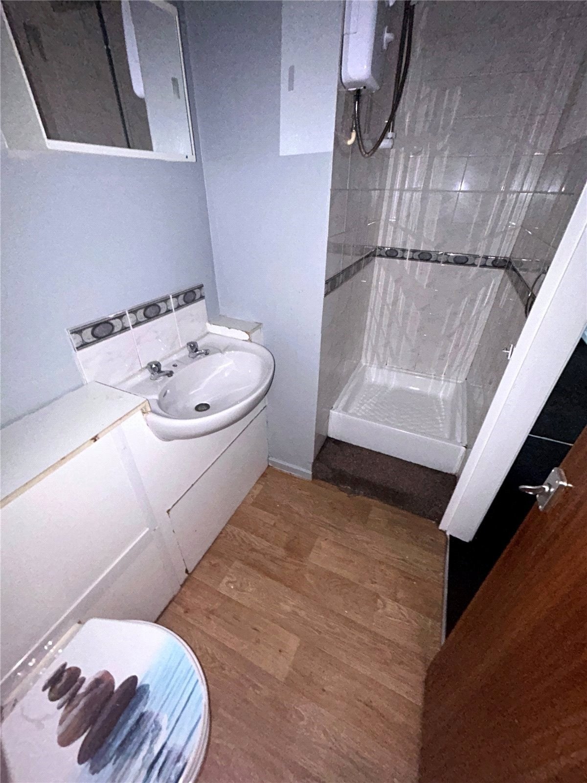 Flat Linstock Way in Coventry
