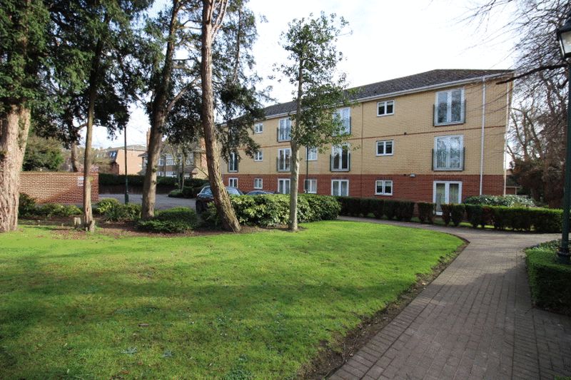 Flat Thorpe Road in Peterborough