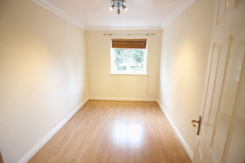 Flat Thorpe Road in Peterborough