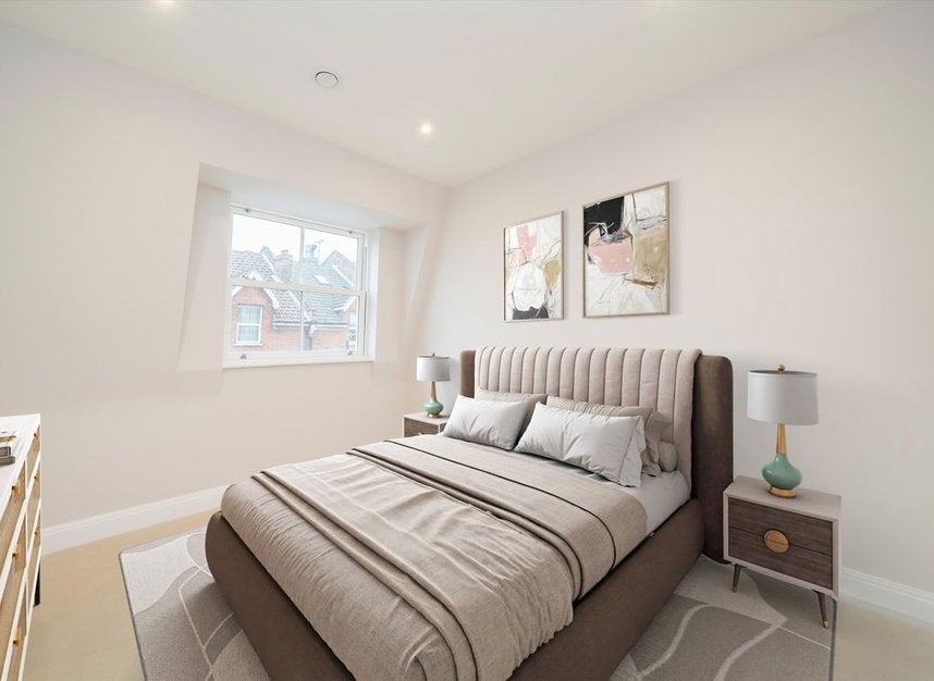 Flat Merton Road in Greater London