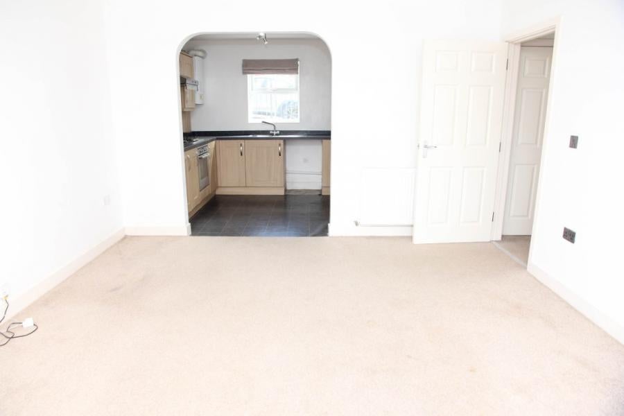 Flat Wheal Sperries Way in Newbridge