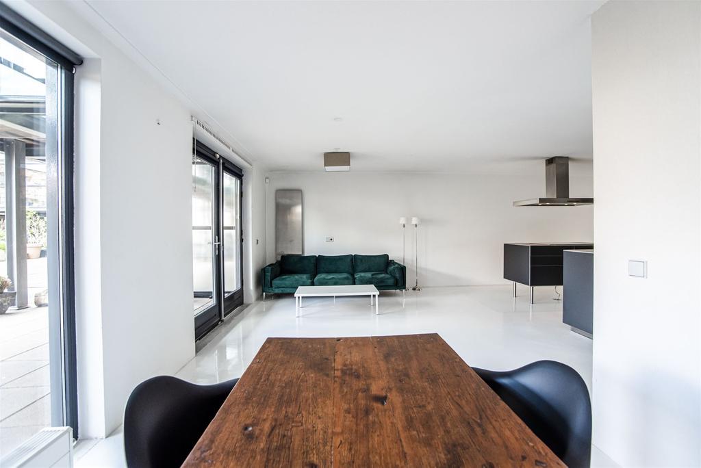 Appartement te koop: Lodewijk Pincoffsweg 390, Rotterdam
