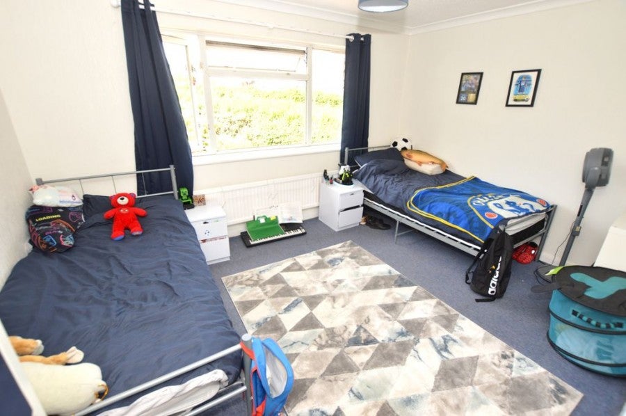 House Barnetts Way in Tunbridge Wells