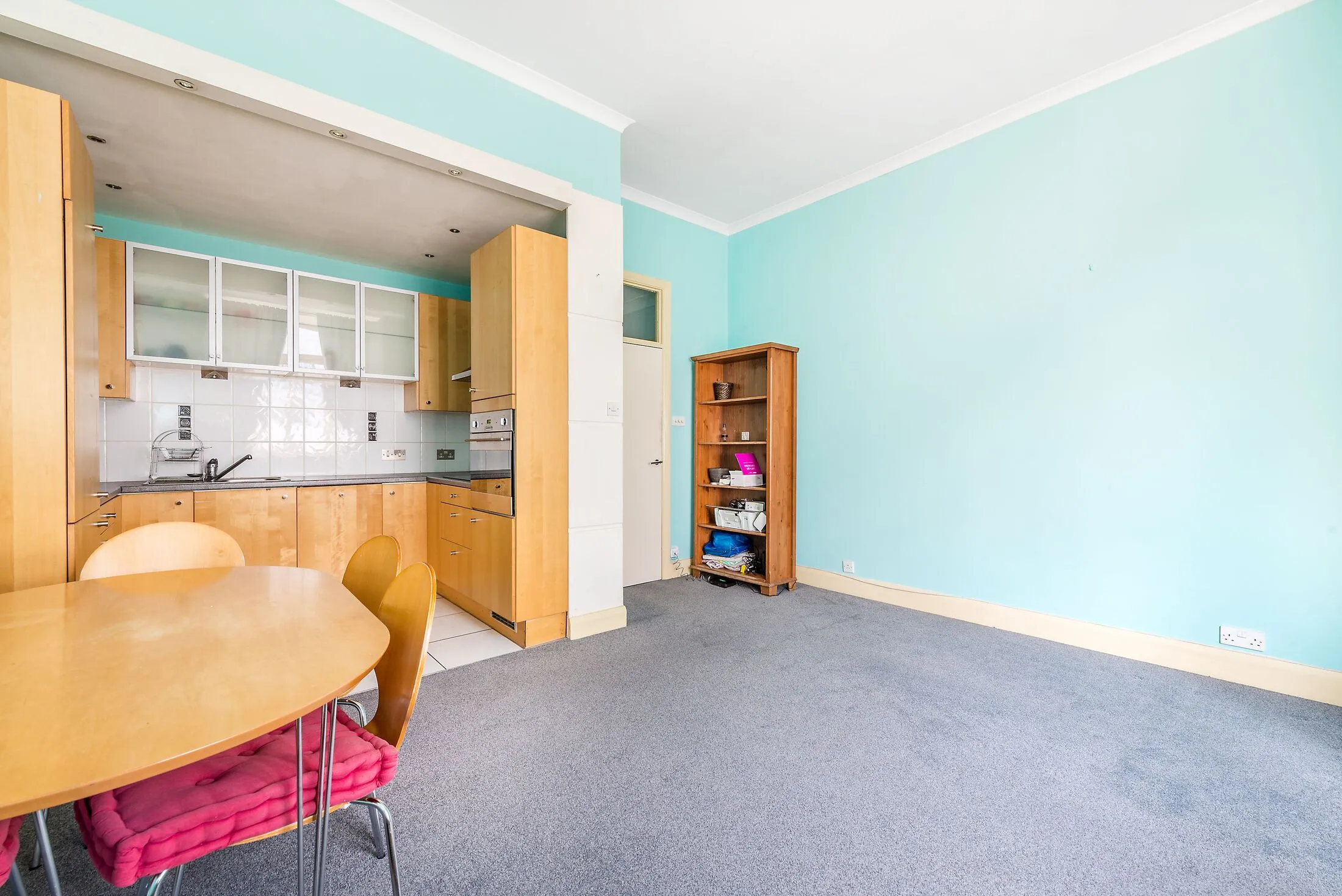 Flat Gloucester Mews West in City of Westminster