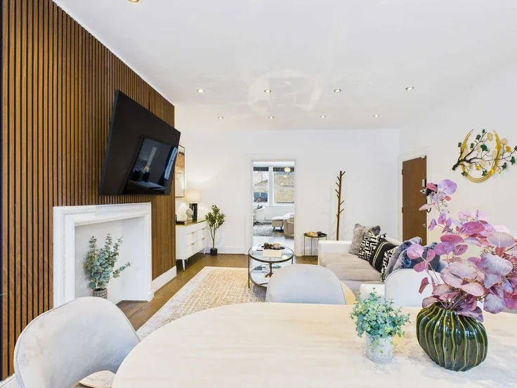 Flat Harley Street in City of Westminster