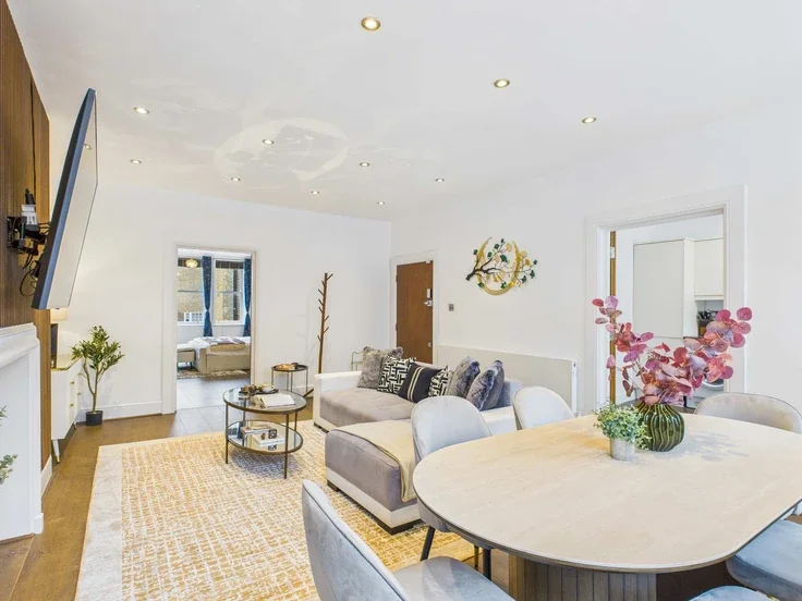 Flat Harley Street in City of Westminster
