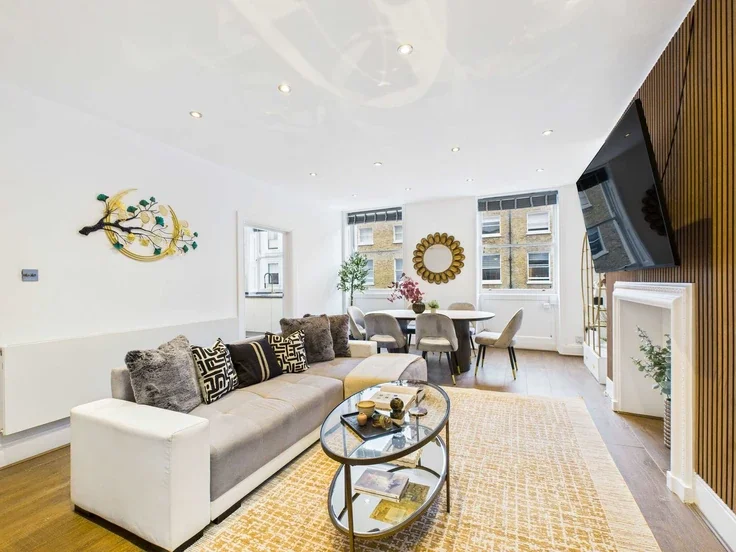 Flat Harley Street in City of Westminster