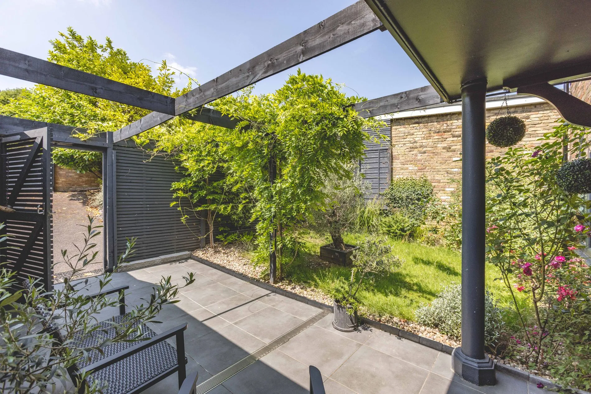 House Woodlands Close in Gerrards Cross