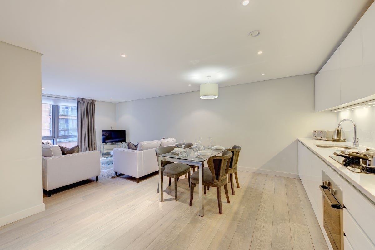 Flat Merchant Square in City of Westminster