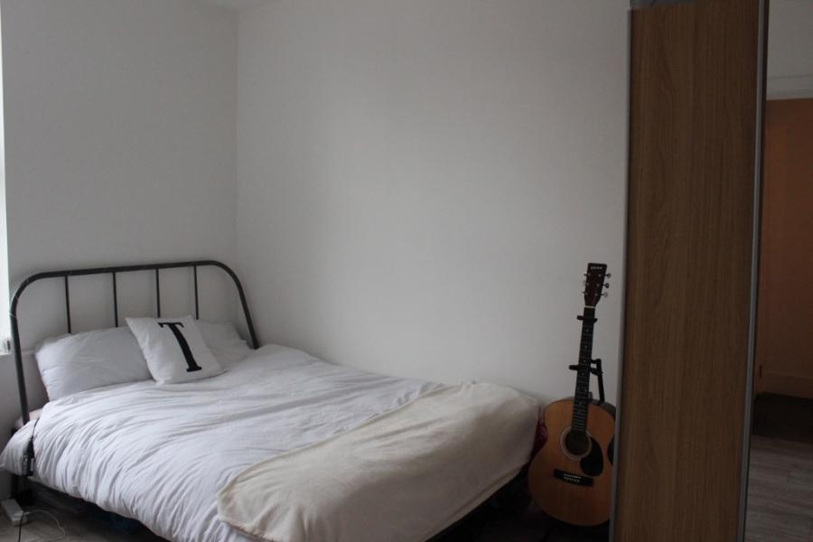 Room Beeston Road in Nottingham