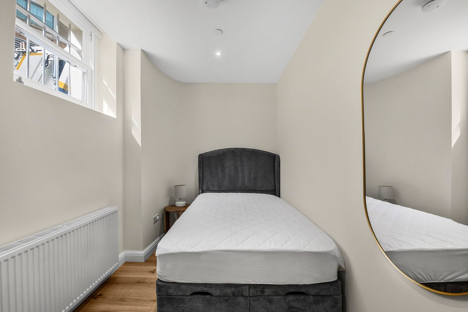 Flat Titchborne Row in City of Westminster