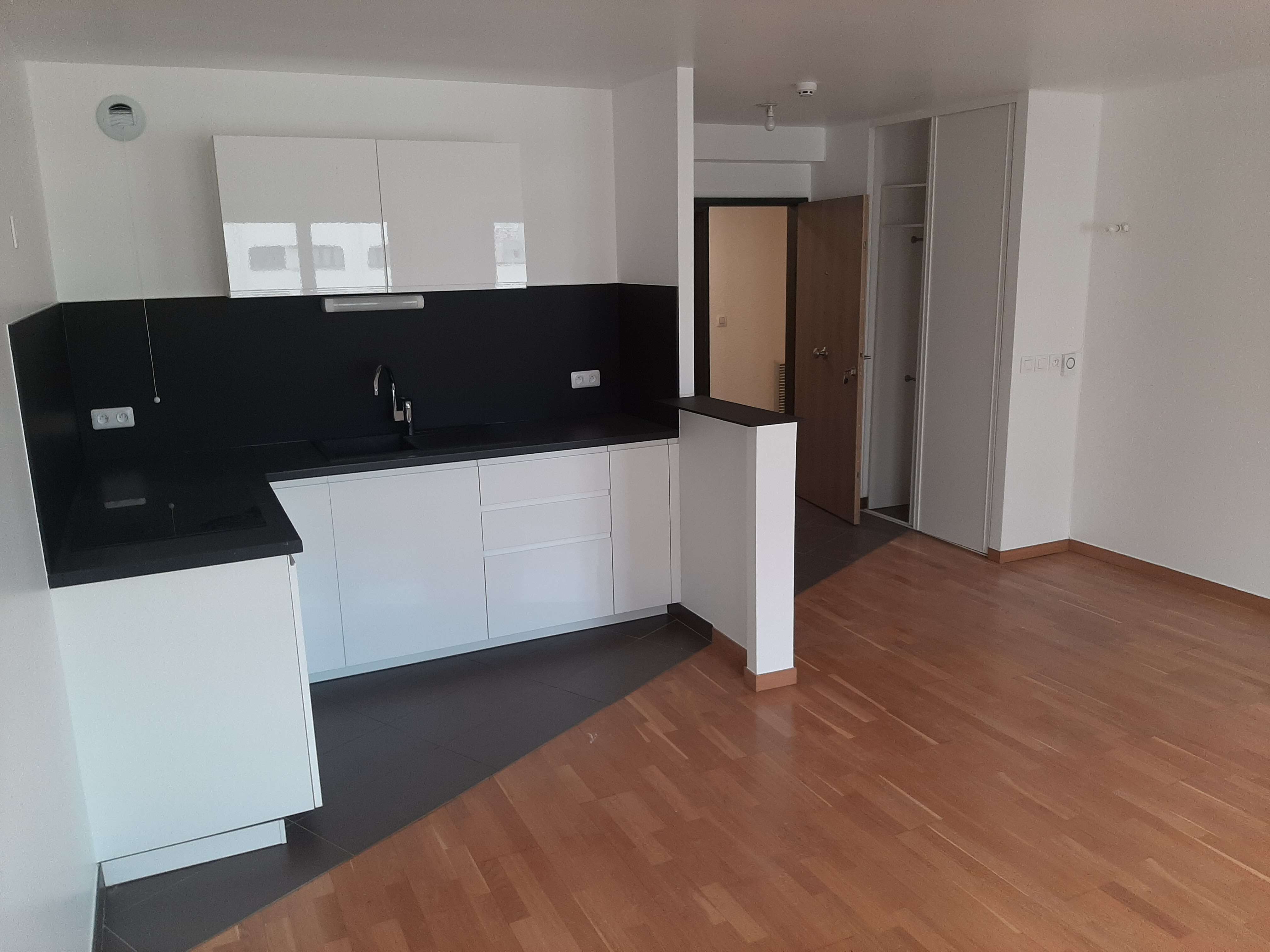 Appartement Rue de Thionville à Paris