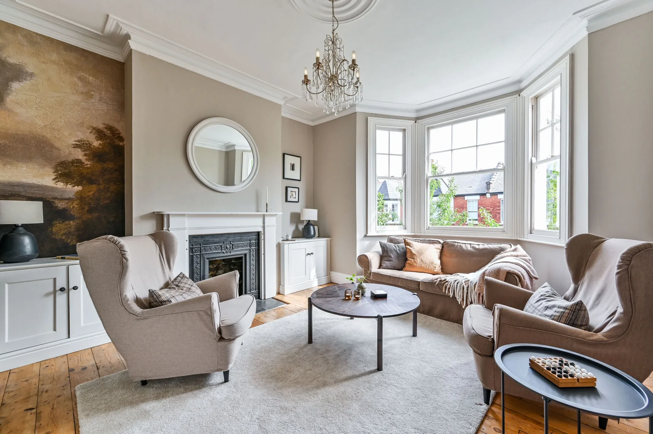 Flat Stock Orchard Crescent in Greater London