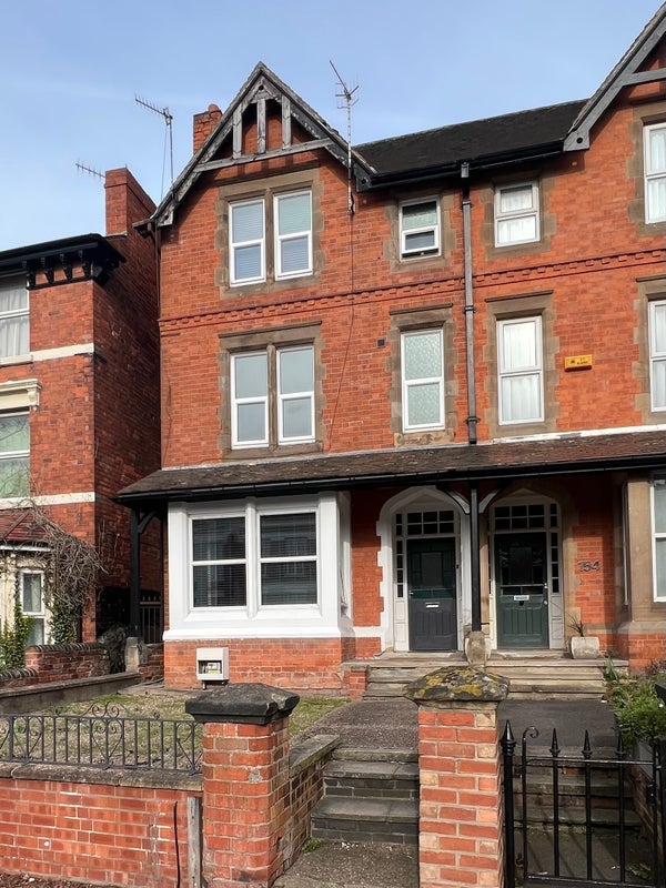 Room Hucknall Road in Nottingham