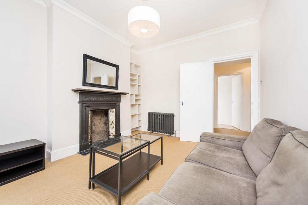 Flat Highgate Road in Greater London