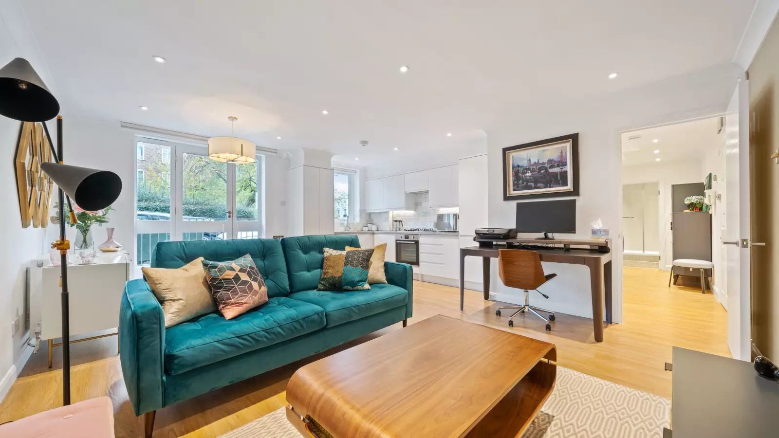 Flat Canonbury Street in Greater London