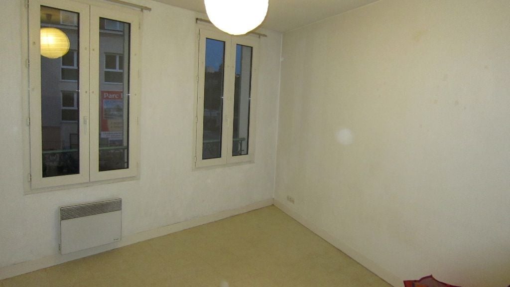 Appartement Rue du Faubourg Saint-Léger à Évreux