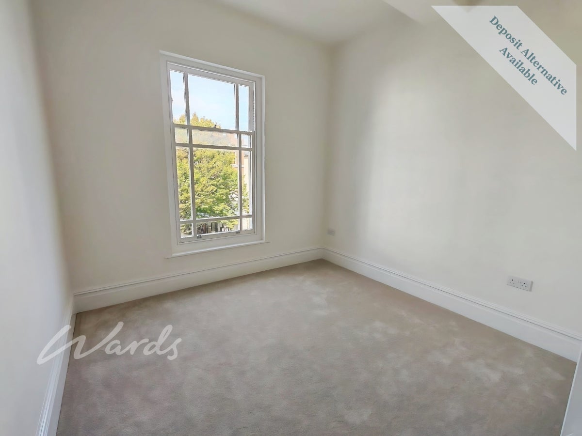 Flat Pleydell Gardens in Folkestone and Hythe District