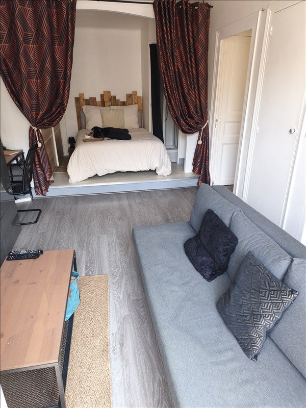 Flat Rue du Docteur Lucas Championnière in Paris