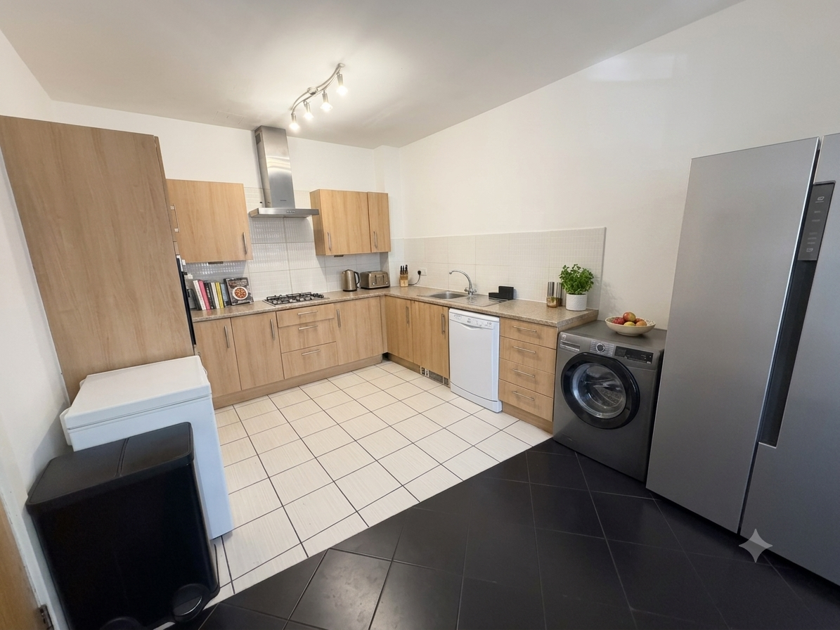 House Felstar Walk in Milton Keynes