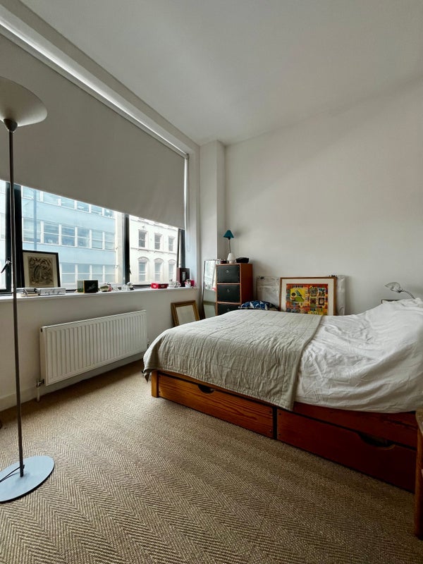 Room St Cross Street in Greater London