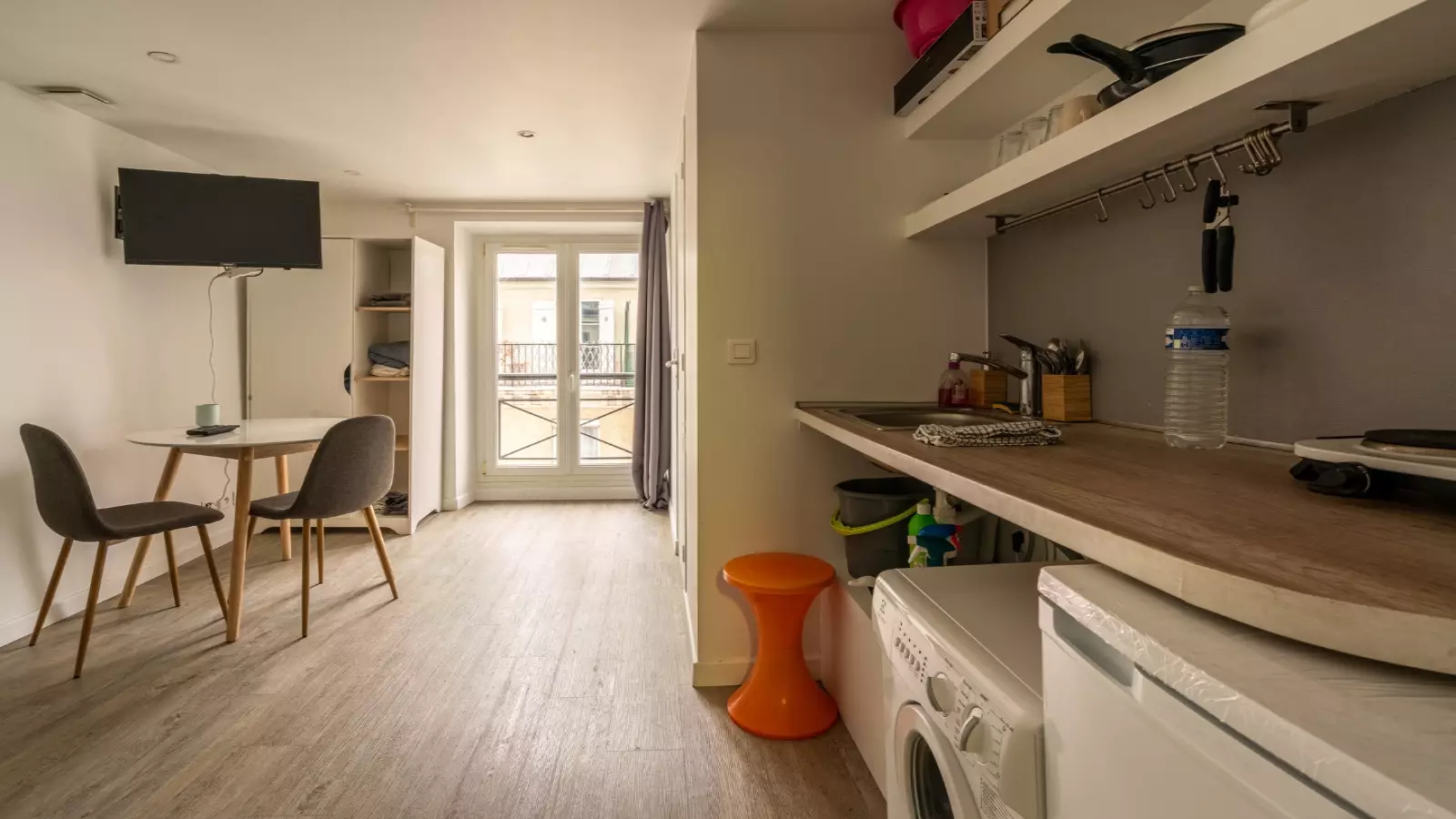 Flat Boulevard Richard-Lenoir in Paris