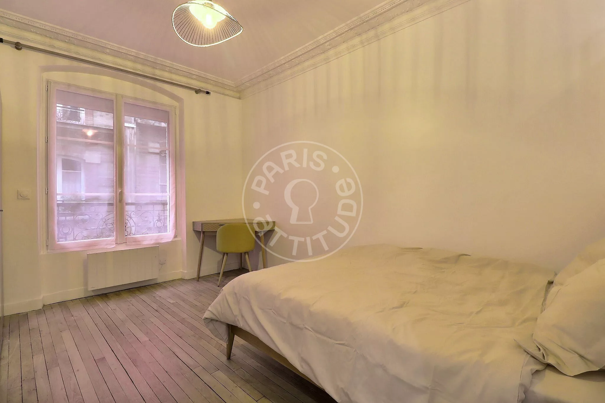 Appartement Rue Taine à Paris