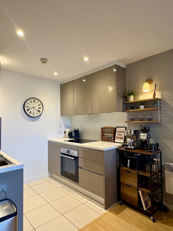 Room Chadwell Lane in Greater London