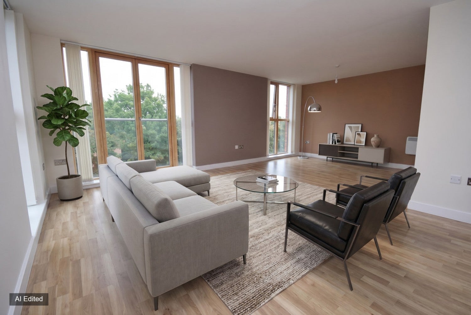 Flat Ascote Lane in Metropolitan Borough of Solihull