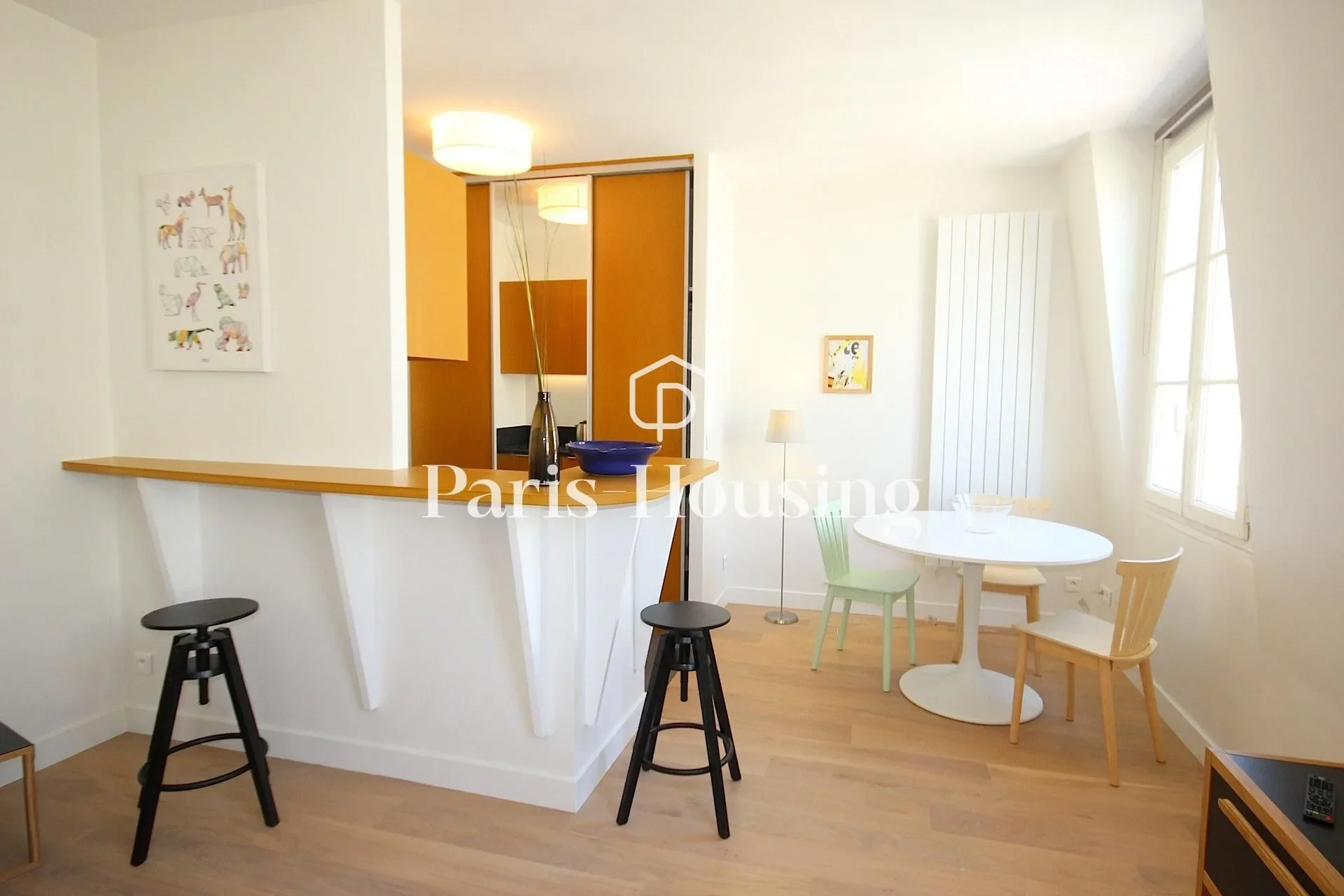 Appartement Rue du Champ de Mars à Paris
