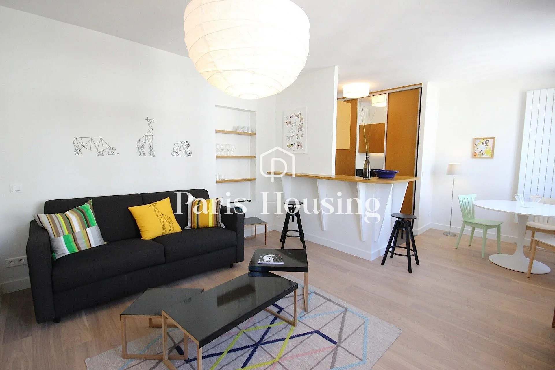 Appartement Rue du Champ de Mars à Paris