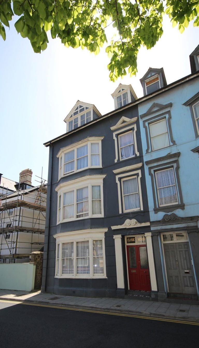 Flat Queen's Road in Aberystwyth