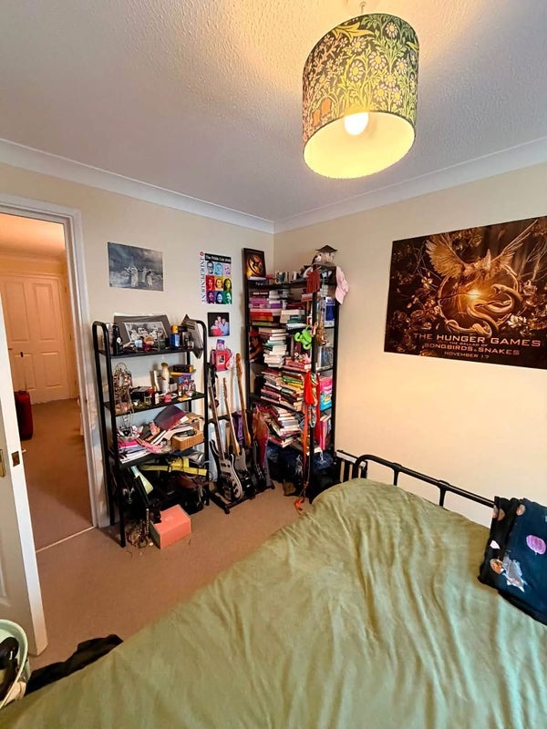 Room Hooper Street in Greater London
