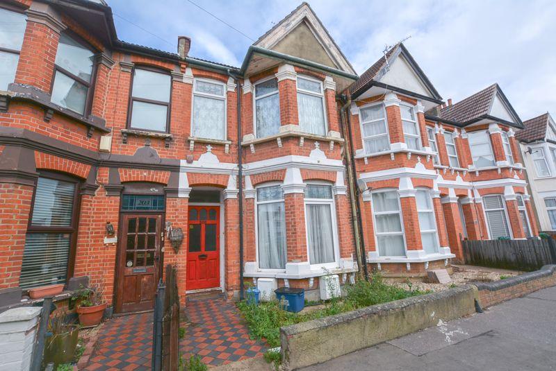 Flat Stornoway Road in Southend-on-Sea